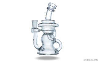 beta-glass-labs_klein_1